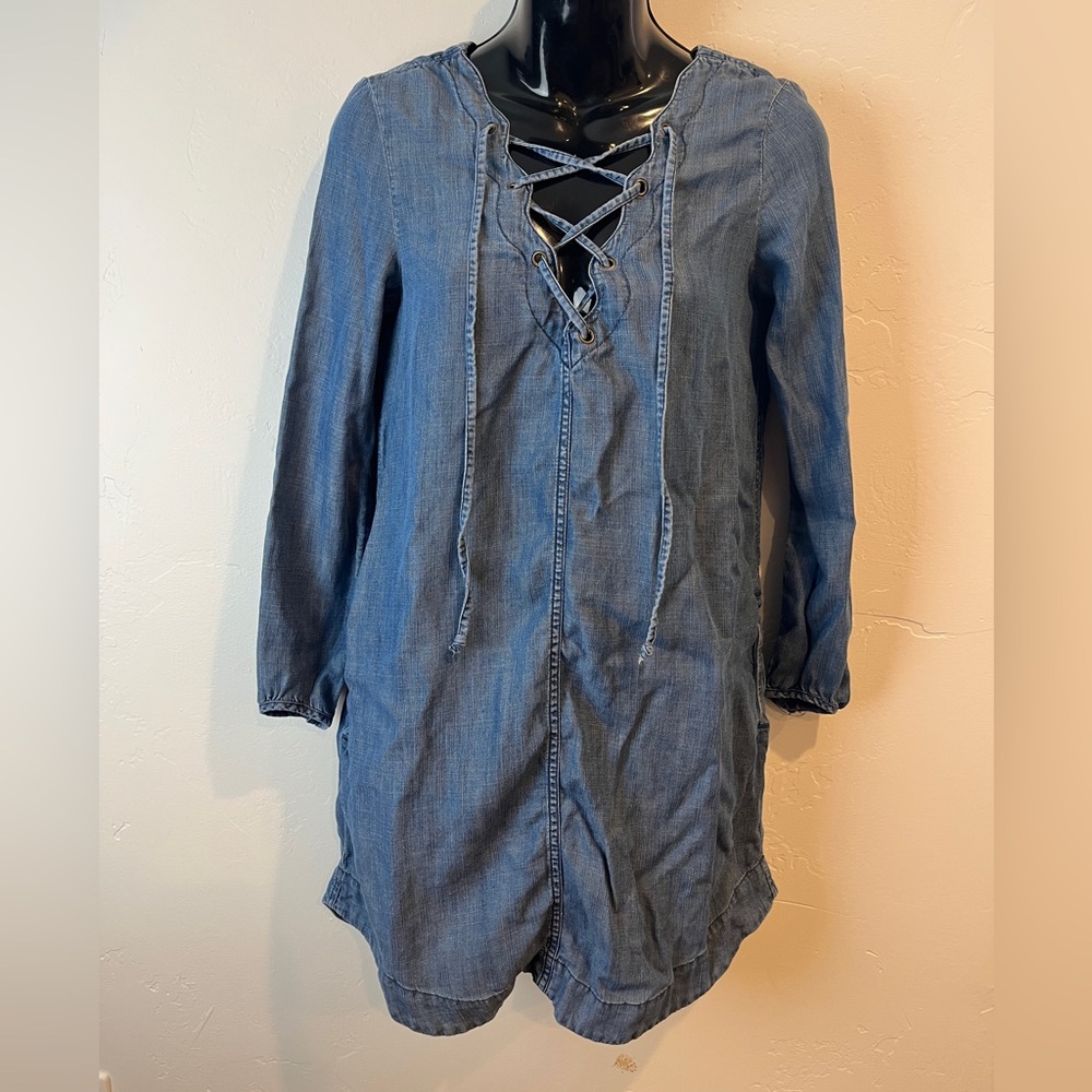 American Eagle blue chambray long sleeve tunic top XS